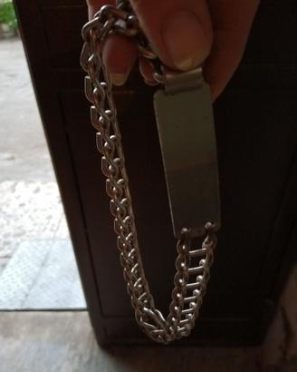 Collari