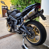 Triumph street triple 675 r