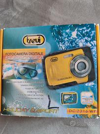 fotocamera digitale subacquea 