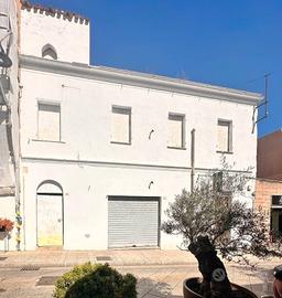 Palazzo centro storico da ristrutturare rif 23/25