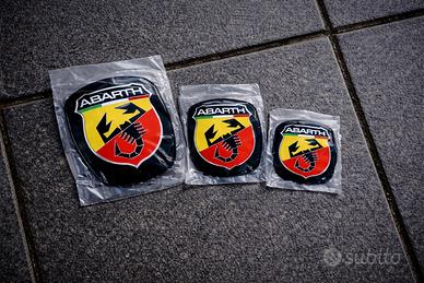 adesivi Abarth cofano macchina Fiat 