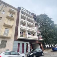 5 LOCALI DOPPI SERVIZI IN RECENTE COSTRUZIONE CON