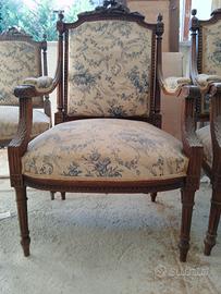 Due magnifiche sedie e due poltrone '800