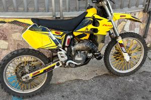 Suzuki rm 125