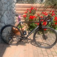 Cannondale Carbon Super Six Evo Disc