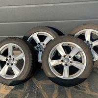 Gomme + cerchi Audi Q2 originali 17”