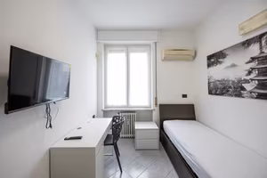 Stanza in appartamento a Milano
