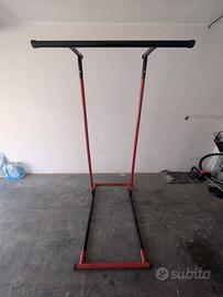 Stazione per trazioni e dip, regolabile, freestand