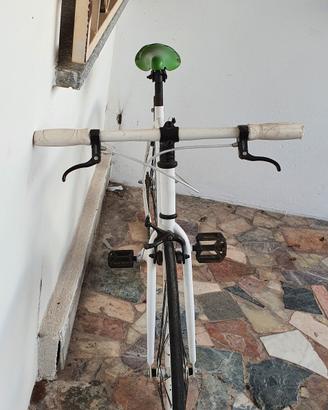 bicicletta single speed o ruota libera 