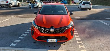 Clio V Evolution MY23 TCe 100 GPL

