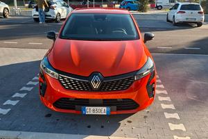 Clio V Evolution MY23 TCe 100 GPL

