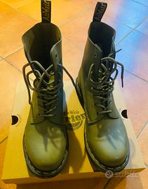 DR. Martens 1460 Pascal