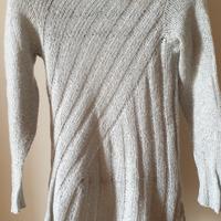 maglione a maglia taglio asimmetrico 