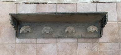 Attacapanni in legno