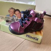 Scarpe neonata tag 18