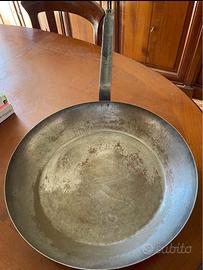 Padella in ferro