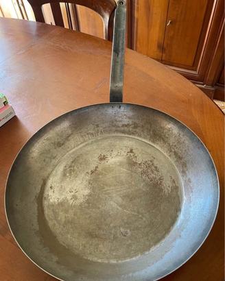 Padella in ferro