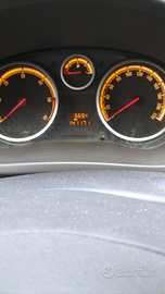 Opel corsa 1.3 diesel --- prezzo trattabile