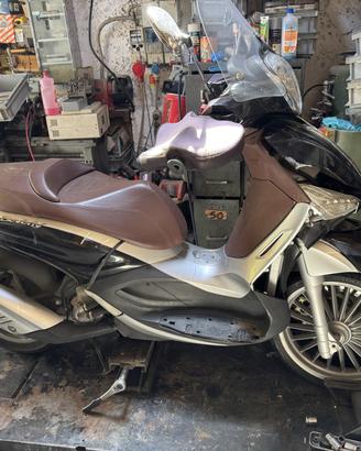 Piaggio Beverly 300 2011