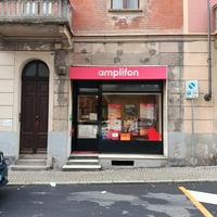 Negozio ad Arona