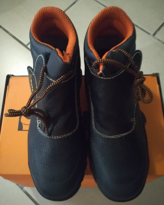 Scarpe antinfortunistiche Beta - numero 42 NUOVE