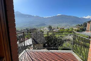 3 LOCALI A AOSTA