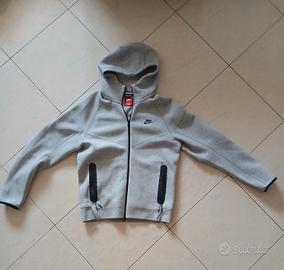 felpa nike tech