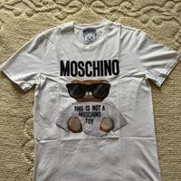 Tshirt Moschino
