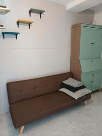 Monolocale su due livelli Pavia via Ferrini 21