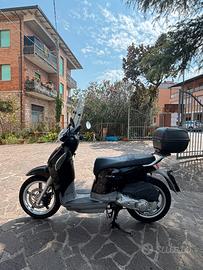 Aprilia scarabeo 125 ie
