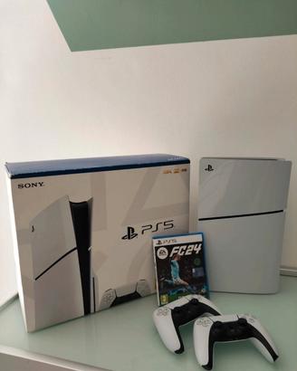 Play Station 5 con Unità Disco + 2 Controller Wire