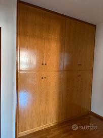 Armadio a muro in Rovere