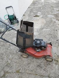 tagliaerba a scoppio 