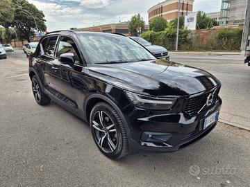 Volvo XC40 D4 AWD Geartronic R-design