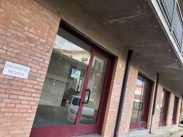 Immobile di 170 m² con 1 locale a Occhiobello