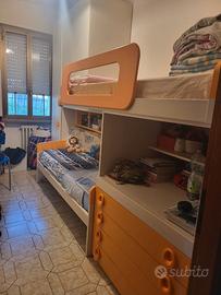 Cameretta a ponte e parete attrezzata