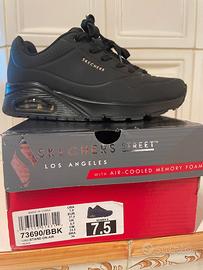 Sneakers Skechers NERE