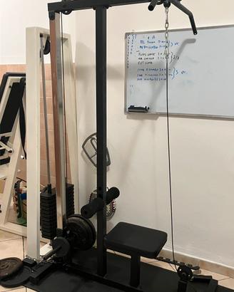 Lat Machine con Pulley Basso Donatif – Usata