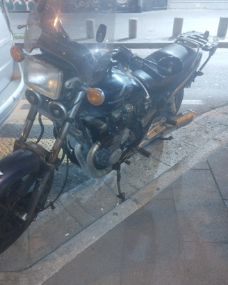 Moto honda nighthawk 650