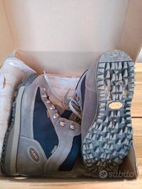 SCARPE TREKKING 