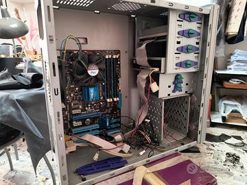 Case pc midtower + MB ASUS e componenti vari 