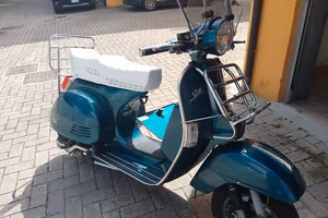 vespa Lml 200 verde scuro 