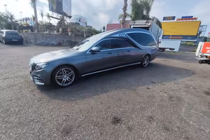 autofunebre Mercedes 