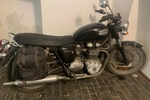 TRIUMPH BONNEVILLE 2006