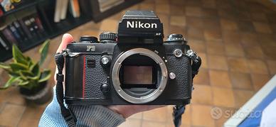 Nikon F3 HP + accessori