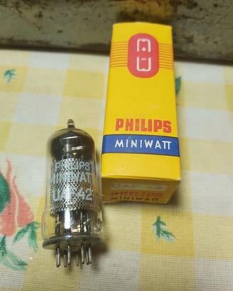VALVOLA UAF42 PHILIPS MINIWATT NUOVA TESTATA 