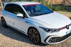 volkswagen golf 8 gti