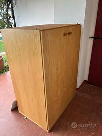 Armadio legno due ante