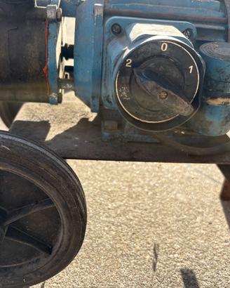 Pompa Travaso Autoadescante Vino Botti 2