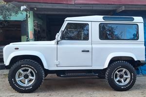 Land Rover Defender 90 td5 